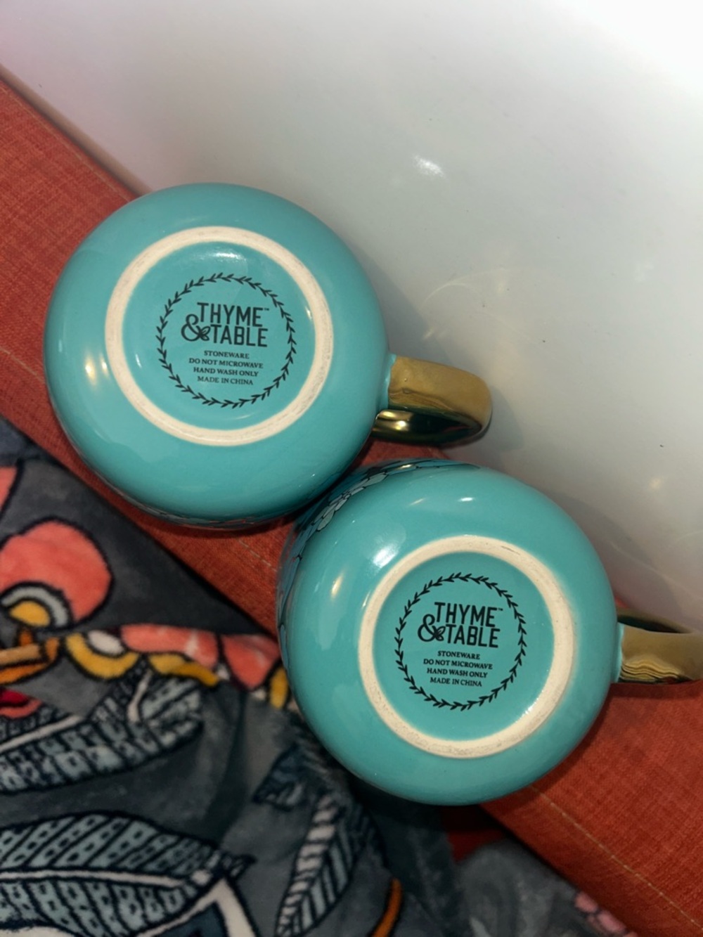Turquoise Floral Ceramic Mug Set with Gold Handles - Set of 2 - Picture 5 of 5